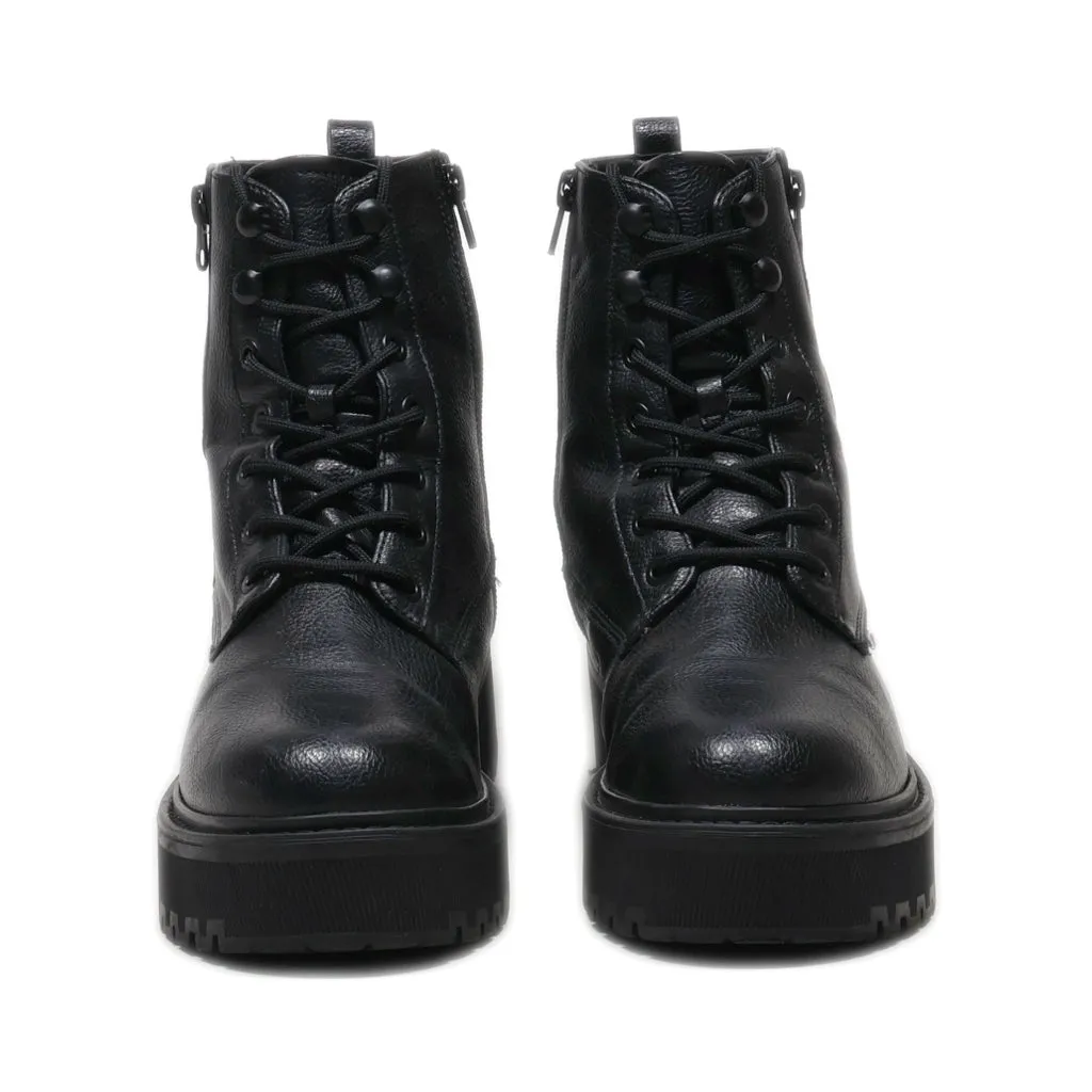 Catwalk Ankle Boots Leather Black Colour For Women