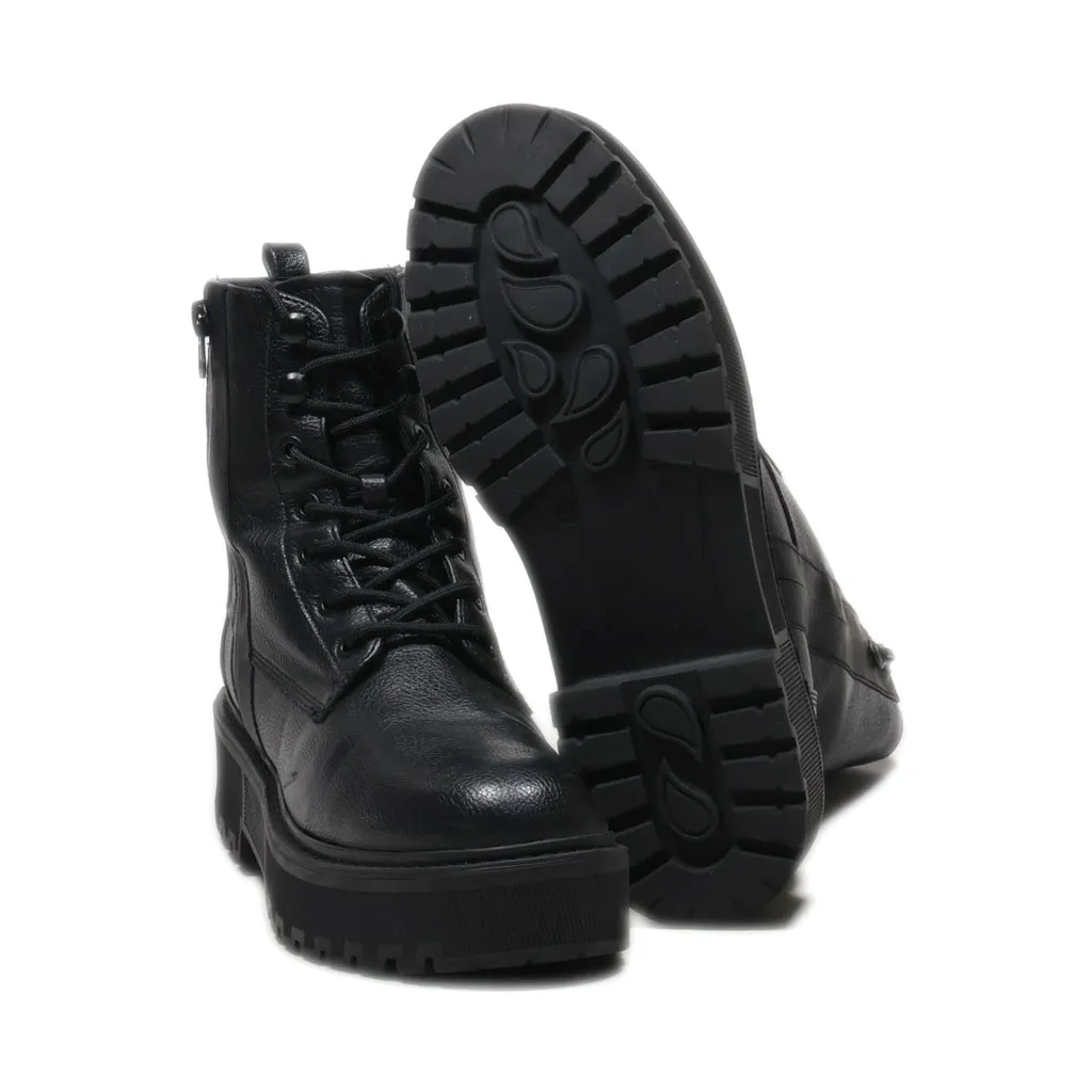 Catwalk Ankle Boots Leather Black Colour For Women