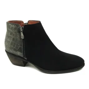 KA 18603 Black